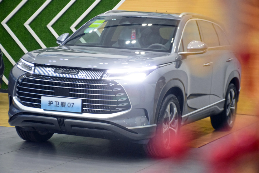 比亚迪大五座SUV！护卫舰07荣耀版上市定档：预计降价增配