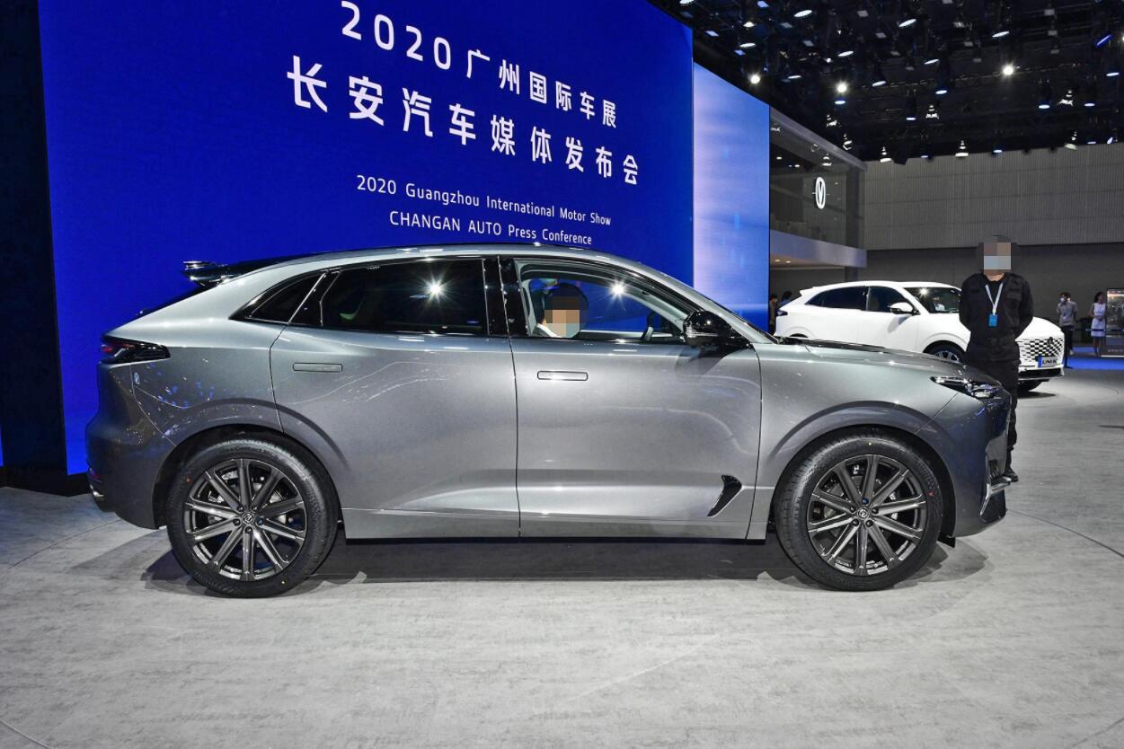 定位紧凑型SUV 长安UNI-Z即将首发亮相
