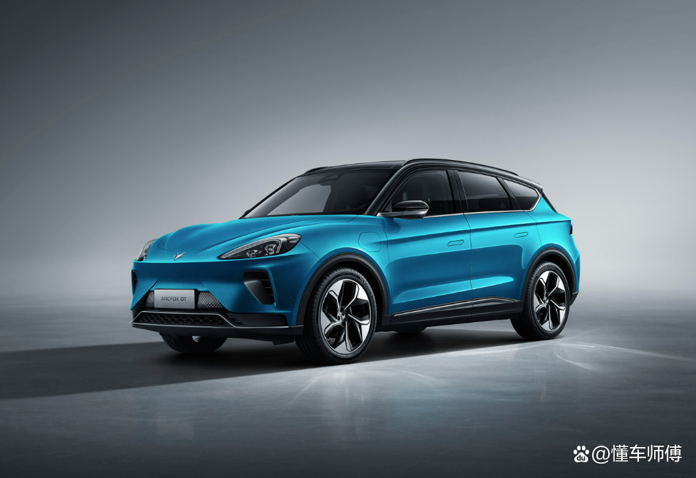 一句话点评2月中型SUV：“最美比亚迪”直指Model Y